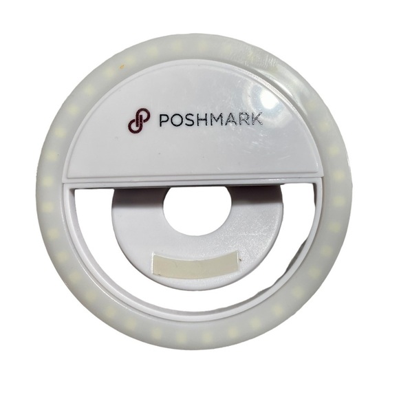 Poshmark‎ Poshfest Exclusive Mini Adjustable Vanity Ring Light - Picture 1 of 4